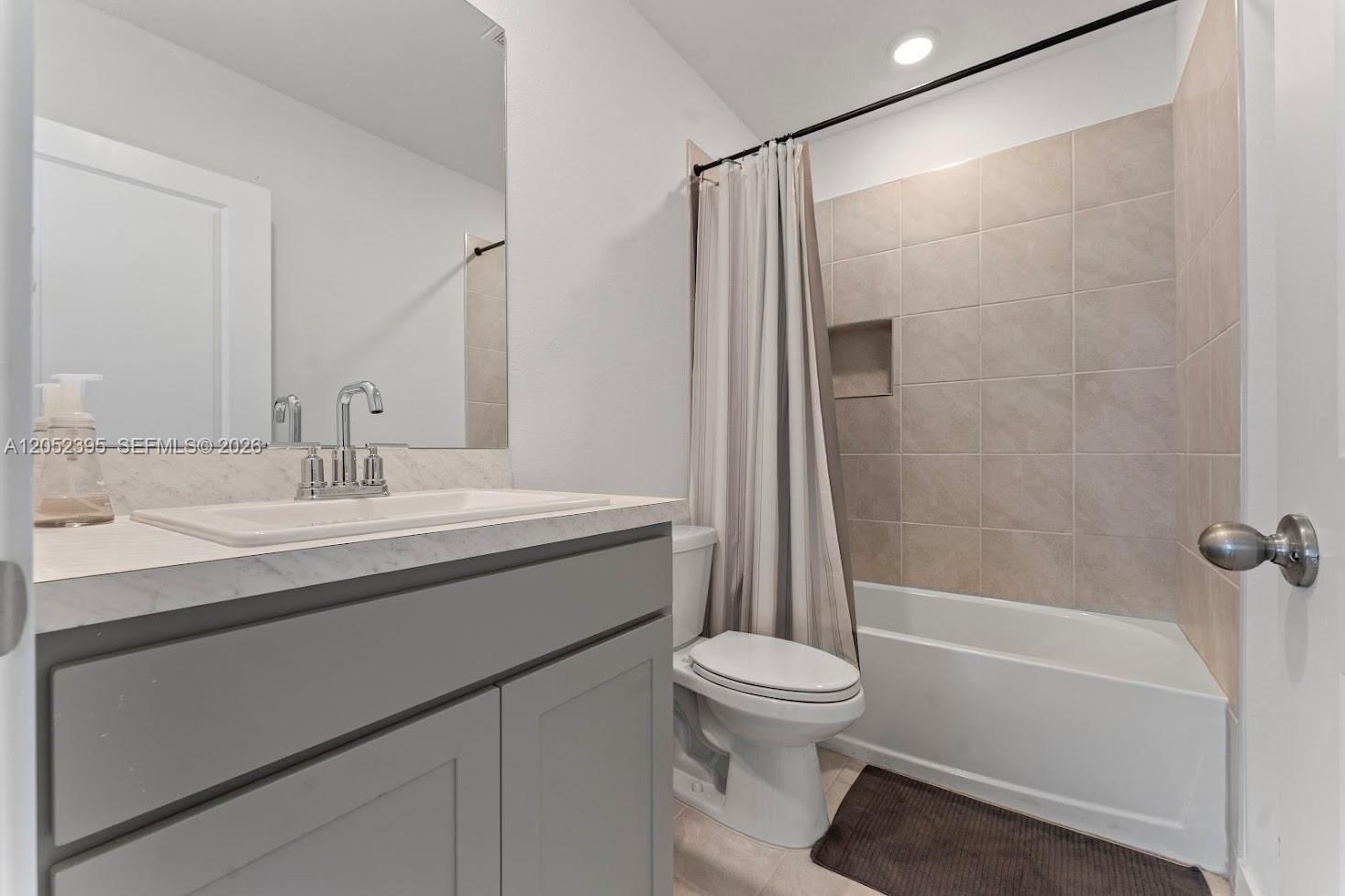 336 NW 8th Court gallery image #27