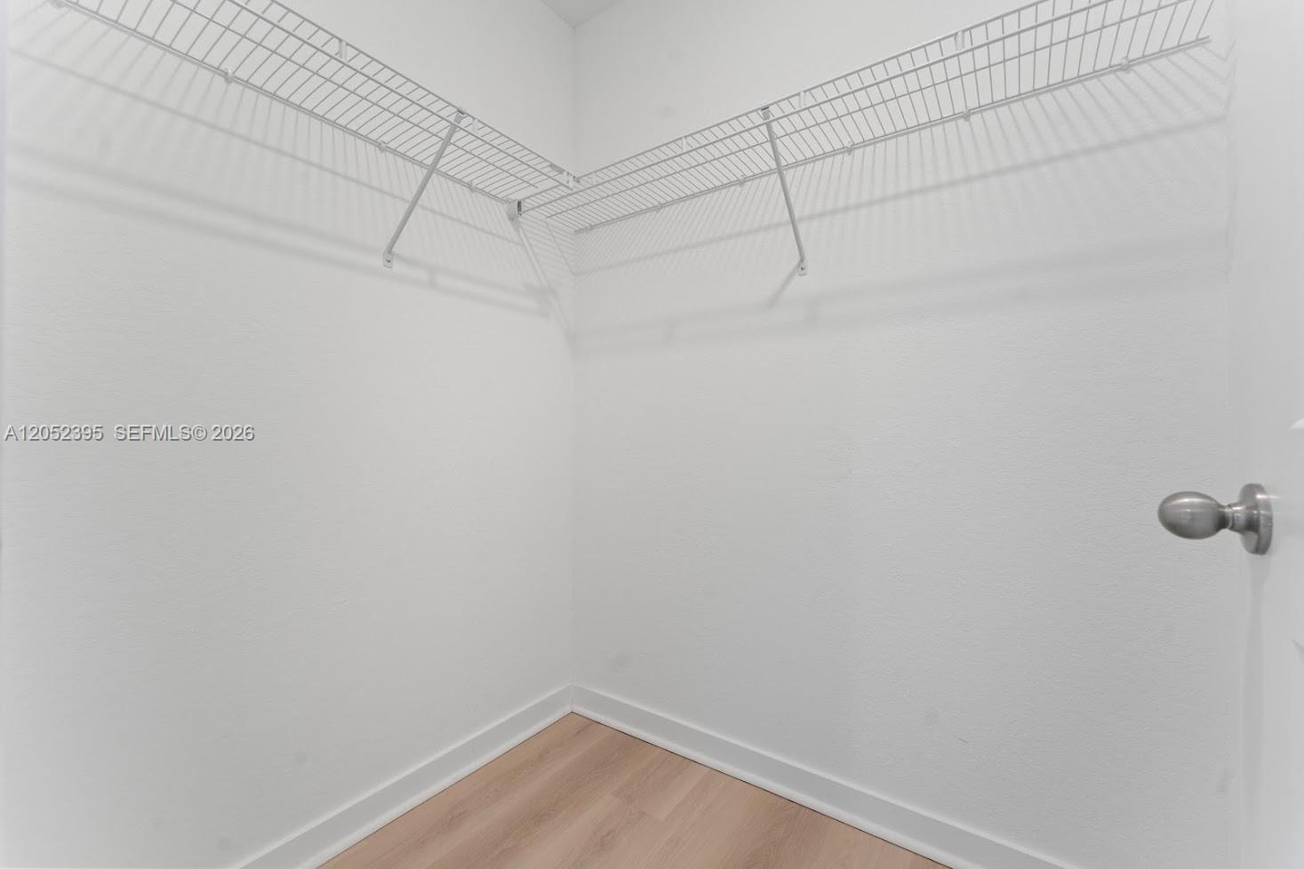 336 NW 8th Court gallery image #28