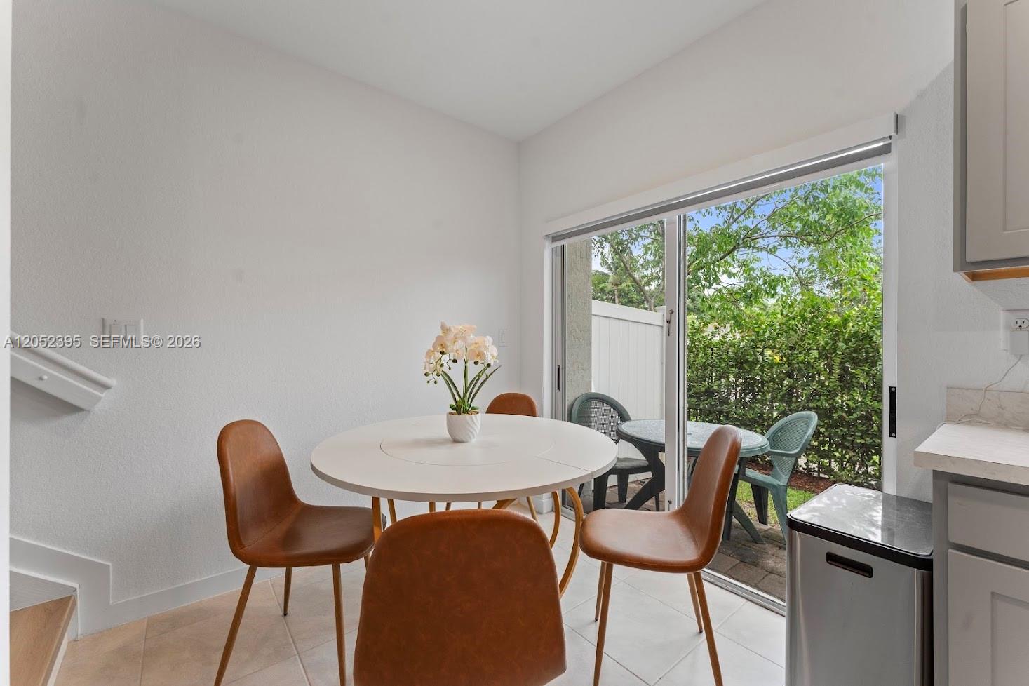 336 NW 8th Court gallery image #7