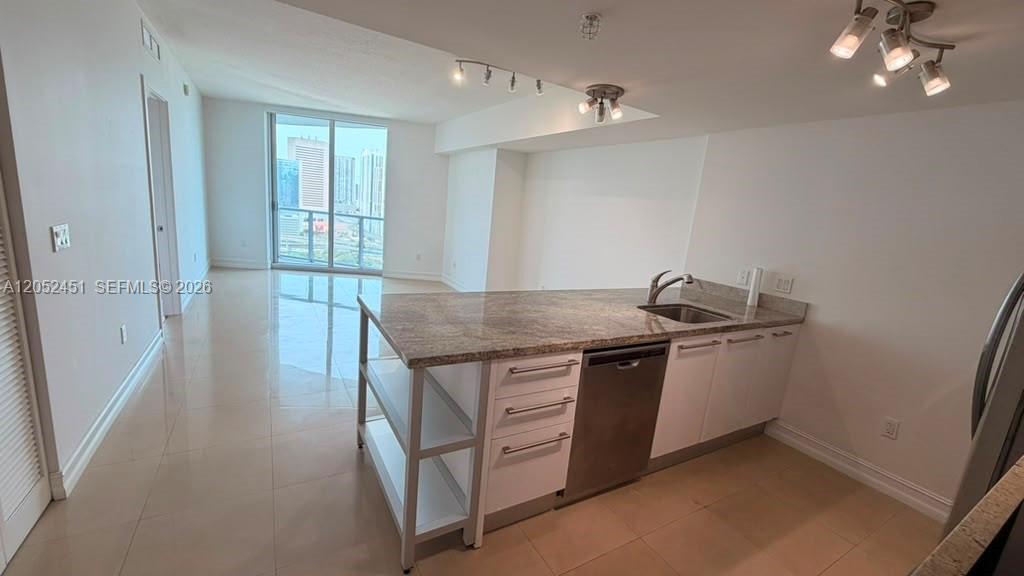 185 SW 7th Street