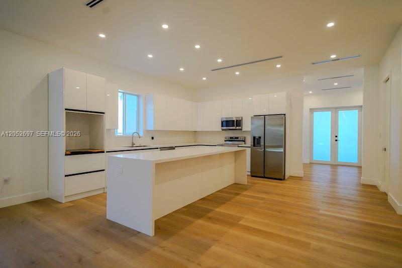 112 NW 24th Court