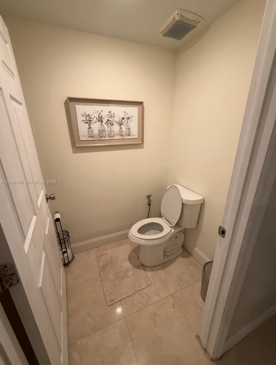 14951 Royal Oaks Lane