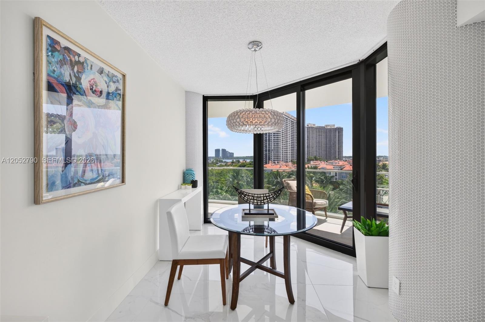 2800 Island Boulevard