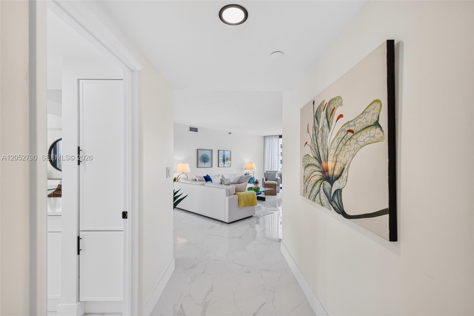 2800 Island Boulevard