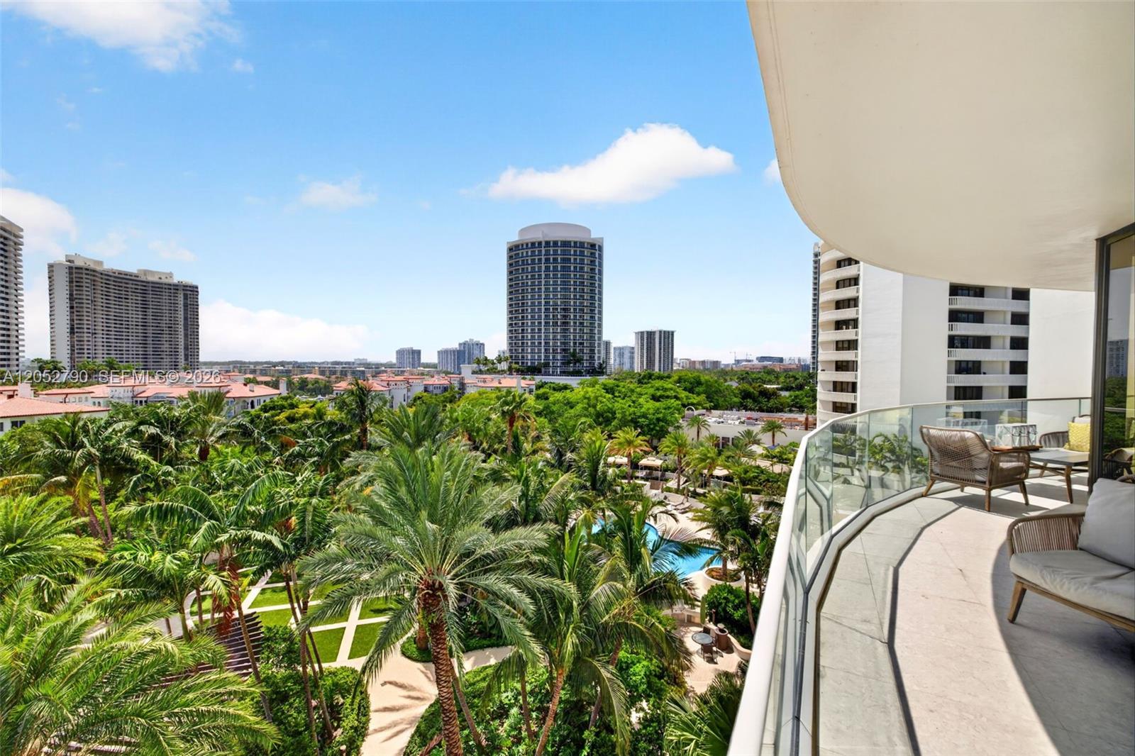 2800 Island Boulevard