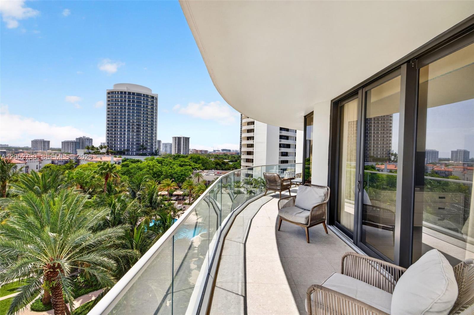 2800 Island Boulevard