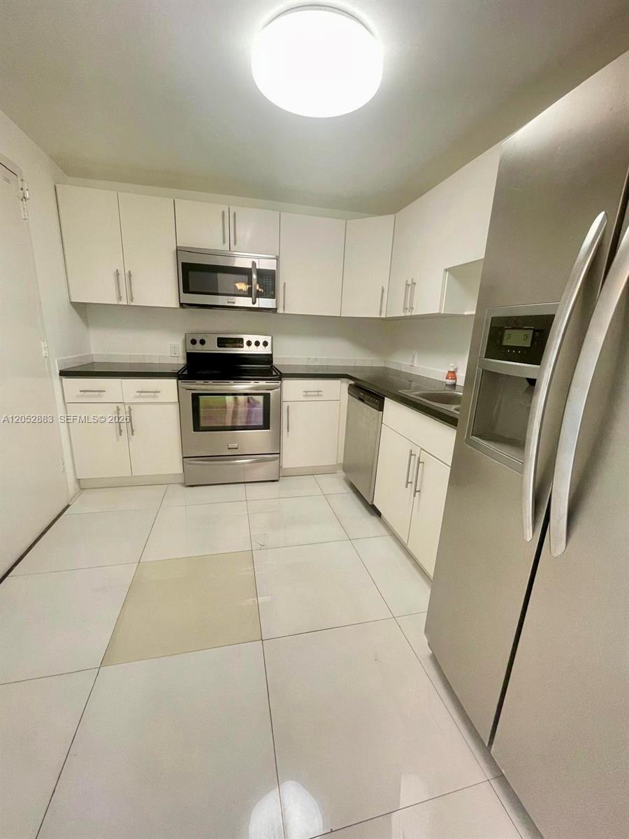 13155 Ixora Court