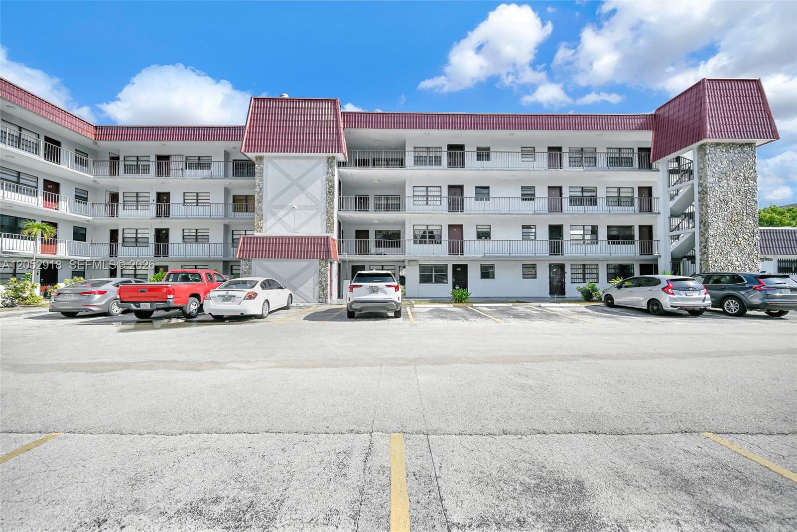 1335 W 68th Street