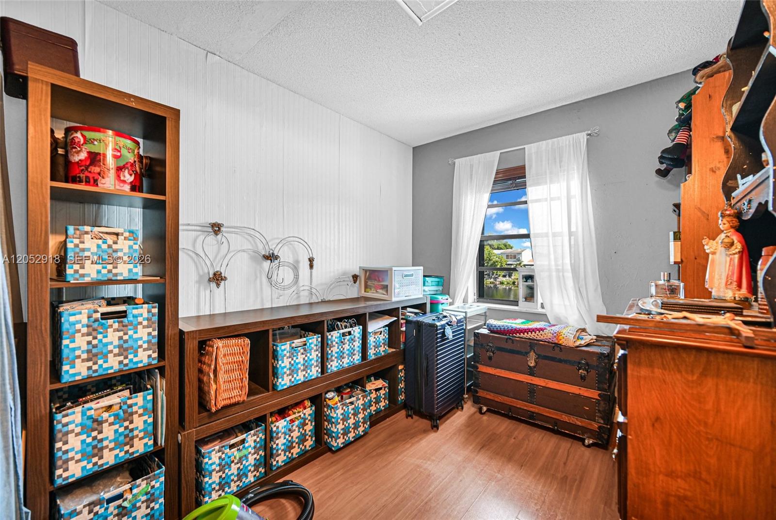 1335 W 68th Street