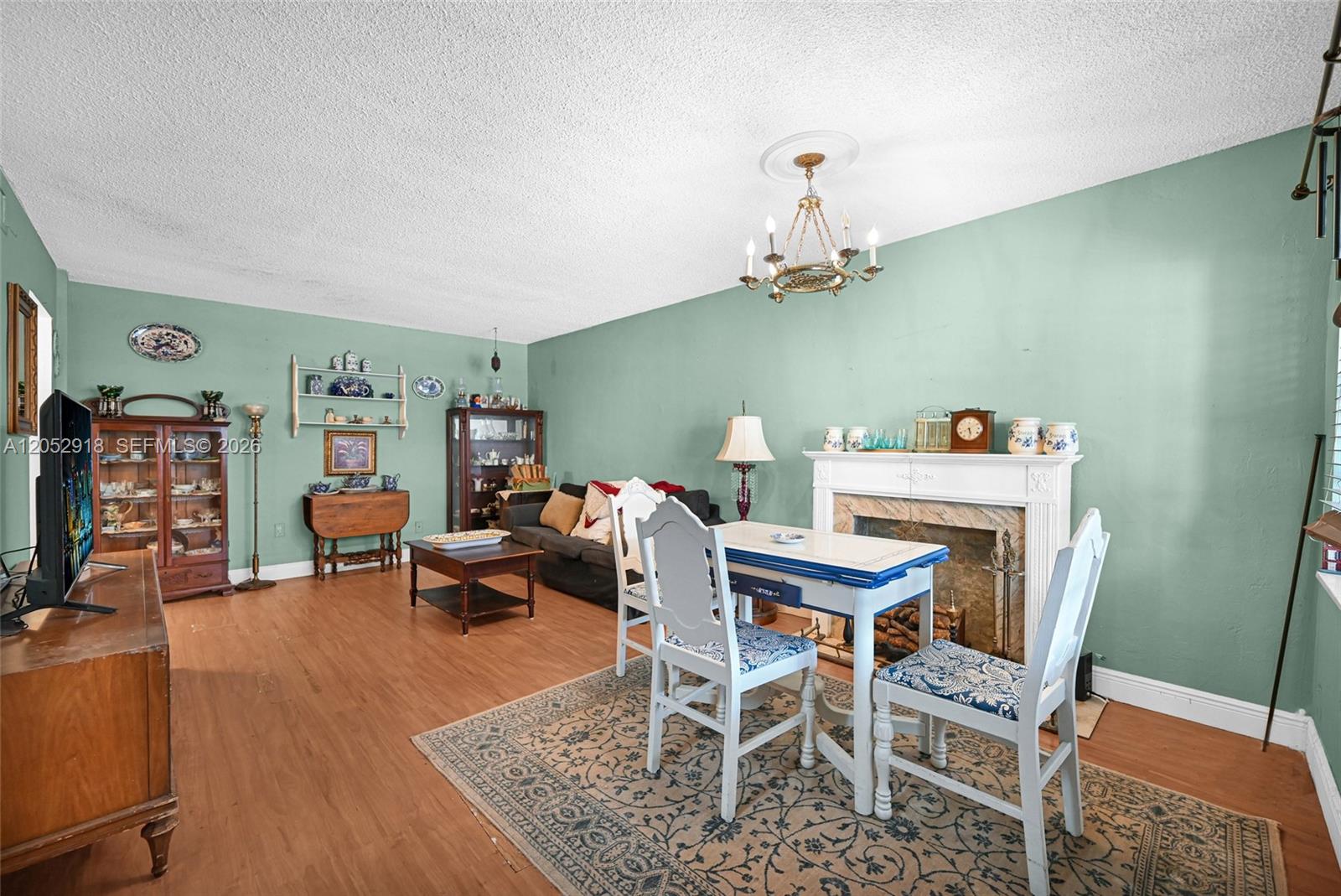 1335 W 68th Street