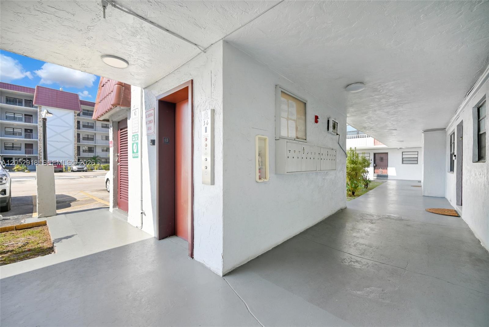1335 W 68th Street