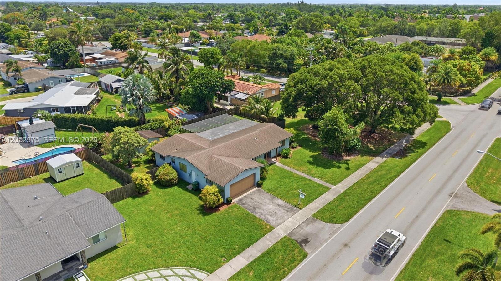 225 NW 15th Street