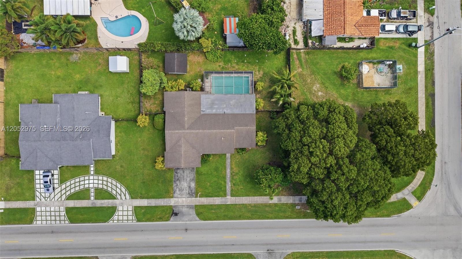 225 NW 15th Street