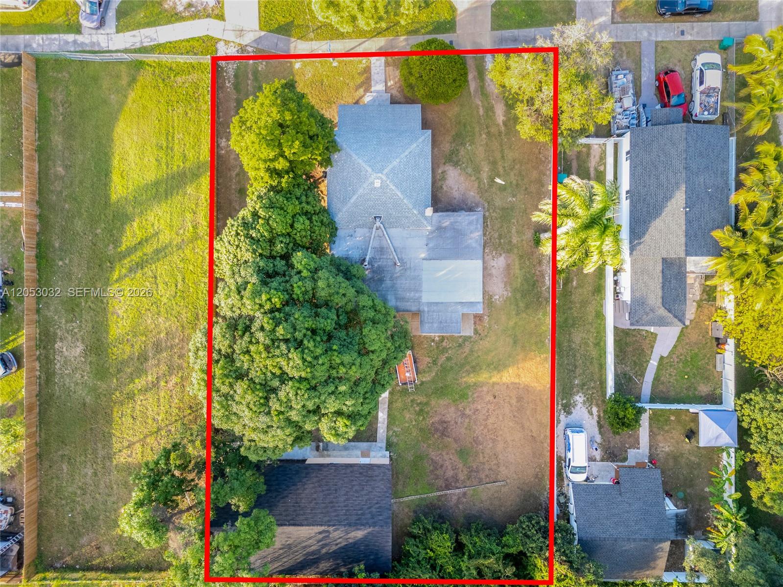 559 NW 2nd Street