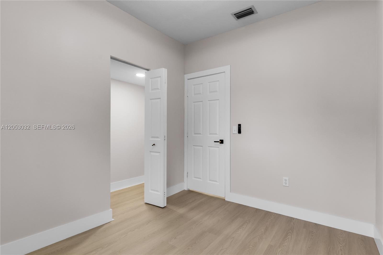 559 NW 2nd Street