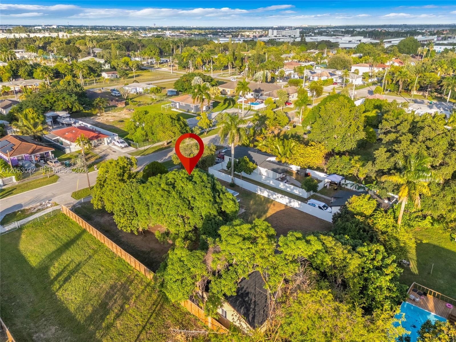 559 NW 2nd Street