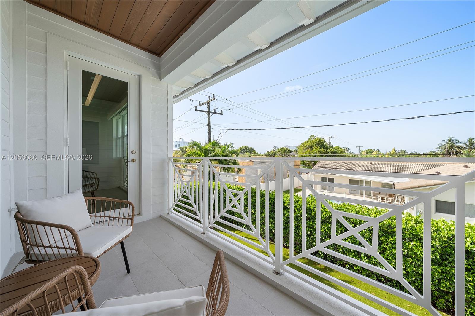 728 Malaga Drive
