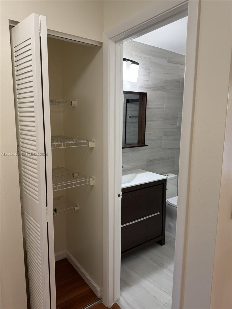 11325 SW 133rd Court gallery image #10