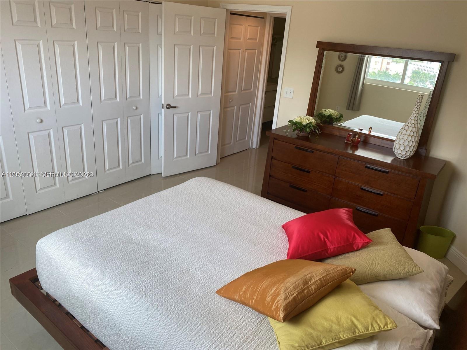 275 NE 18th Street