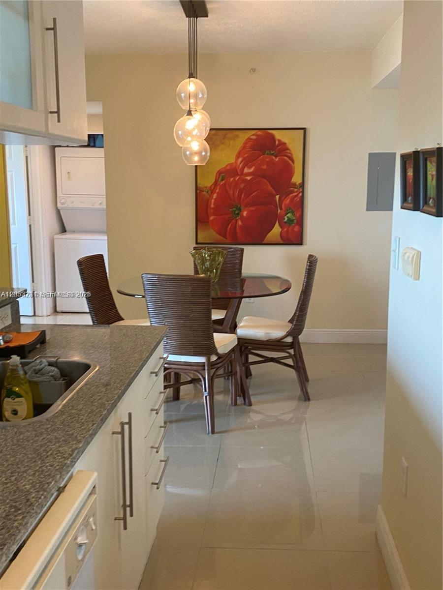 275 NE 18th Street