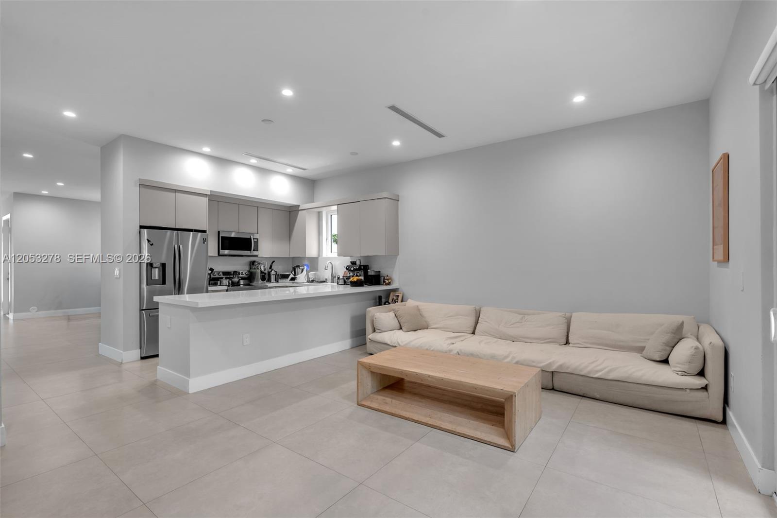 3769 SW 27th Lane