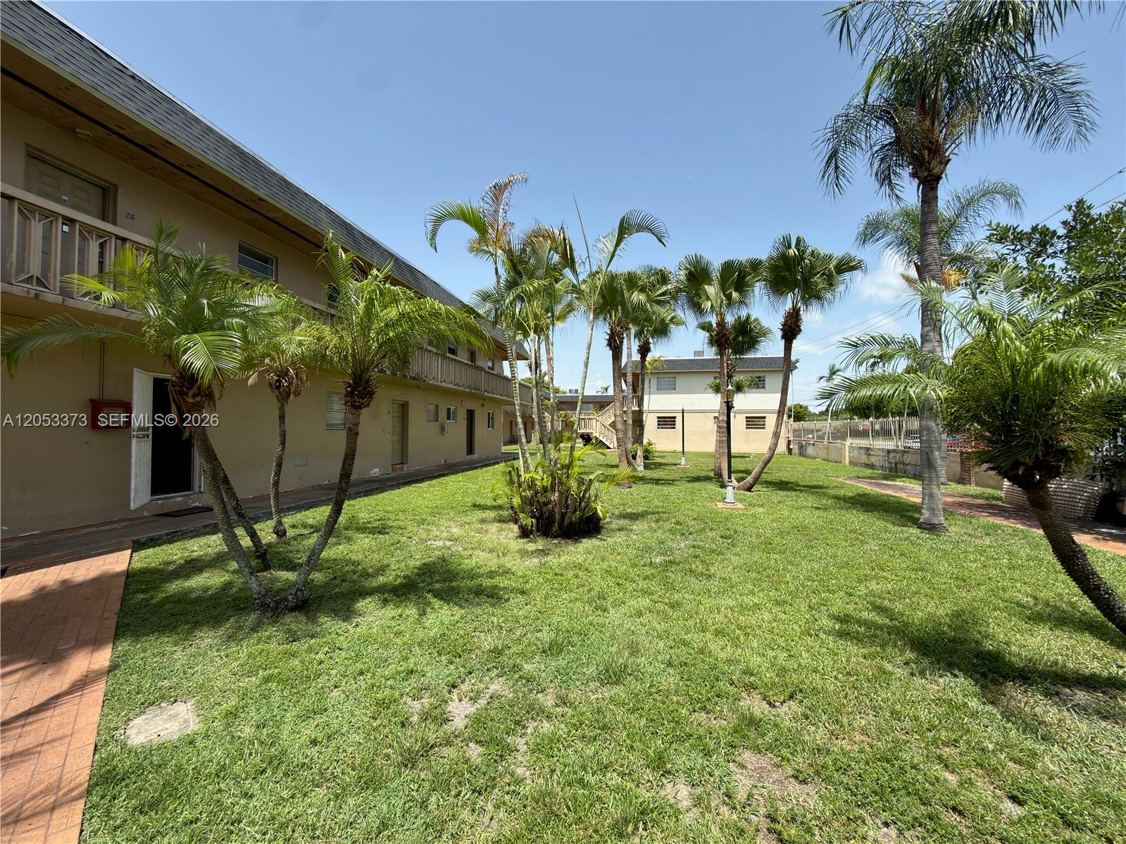 1370 NE 119th Street