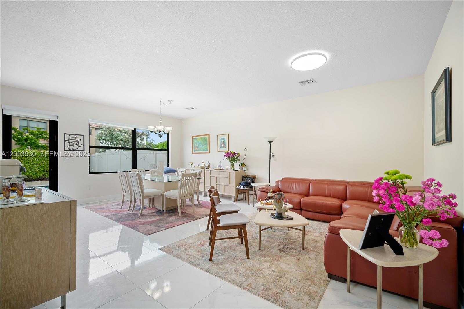 918 NE 191st Street