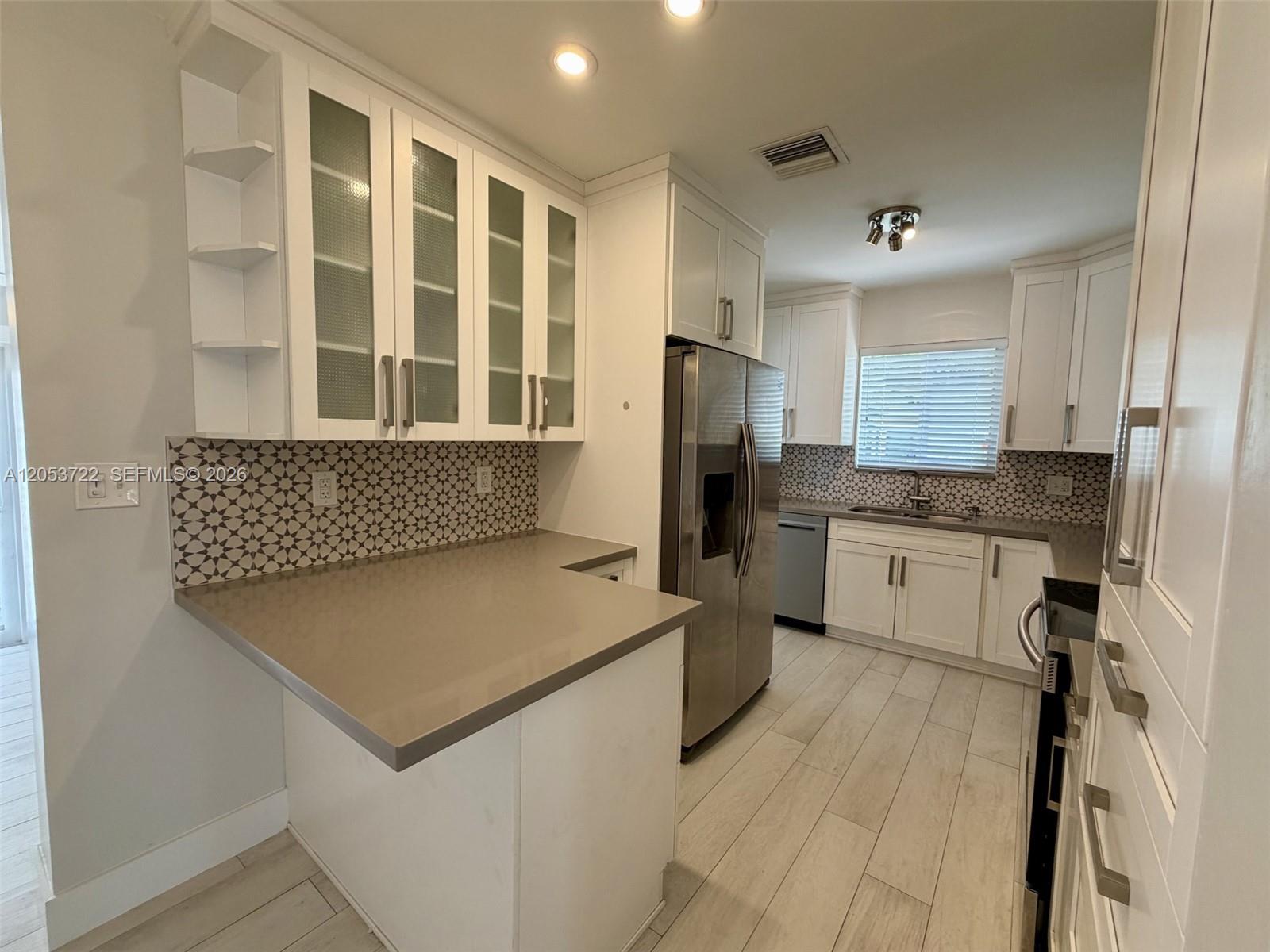 6320 SW 24th Street