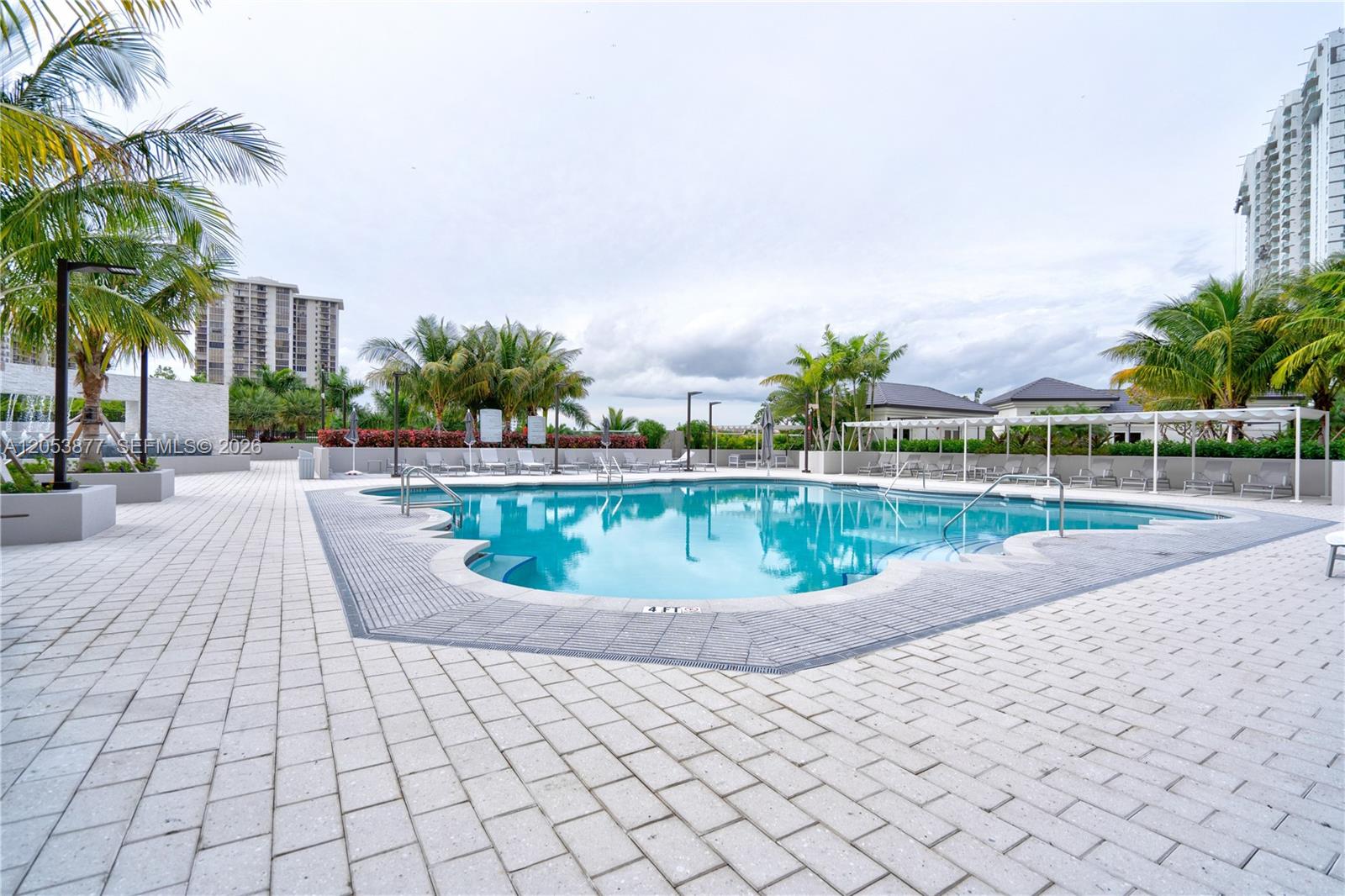7000 Island Boulevard