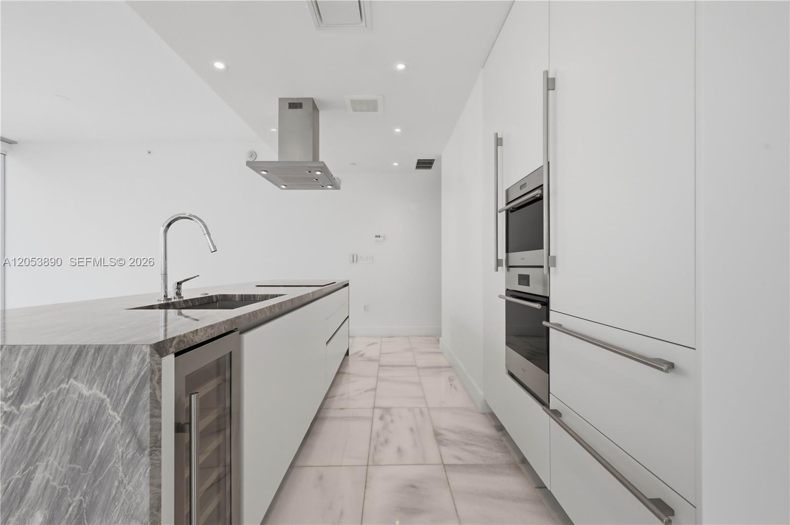 700 NE 26th Terrace