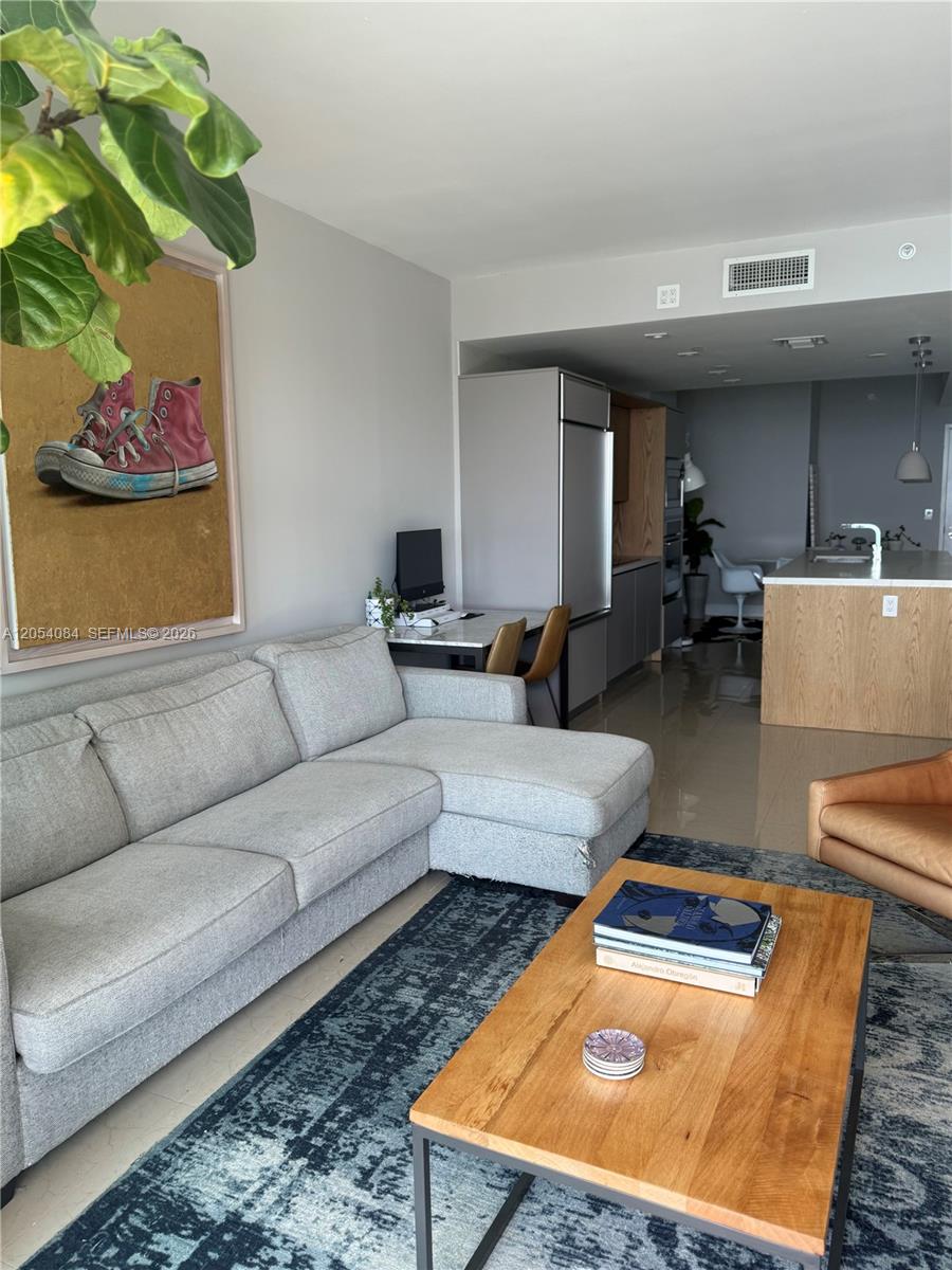 460 NE 28th Street
