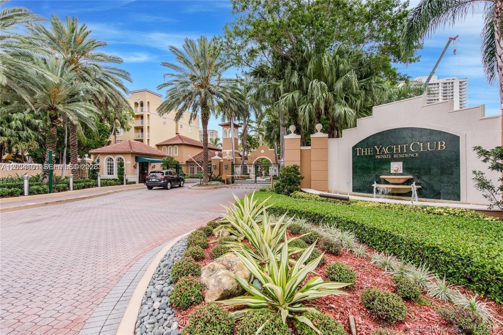 19901 E Country Club Drive