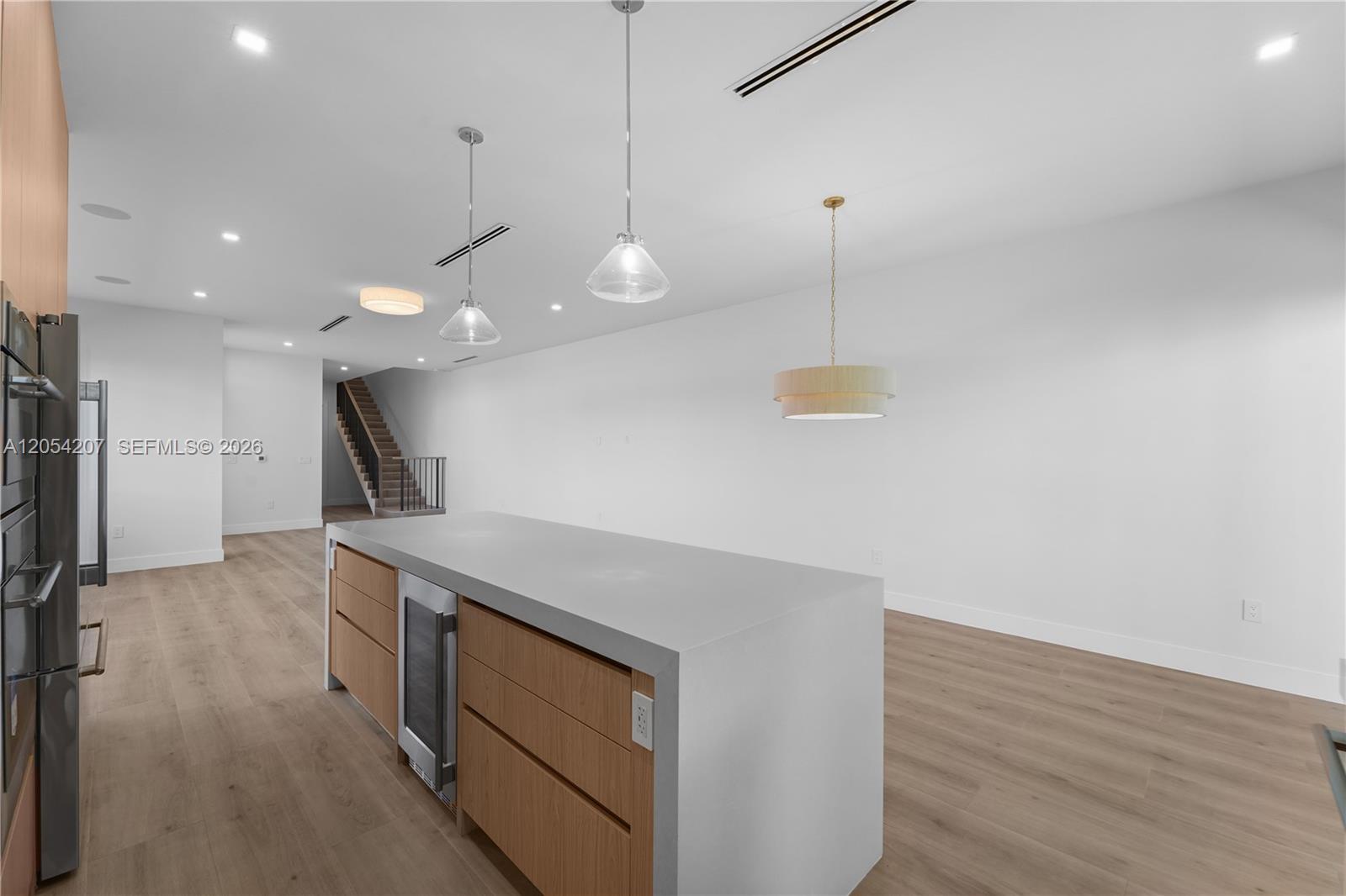 2735 SW 23rd Terrace