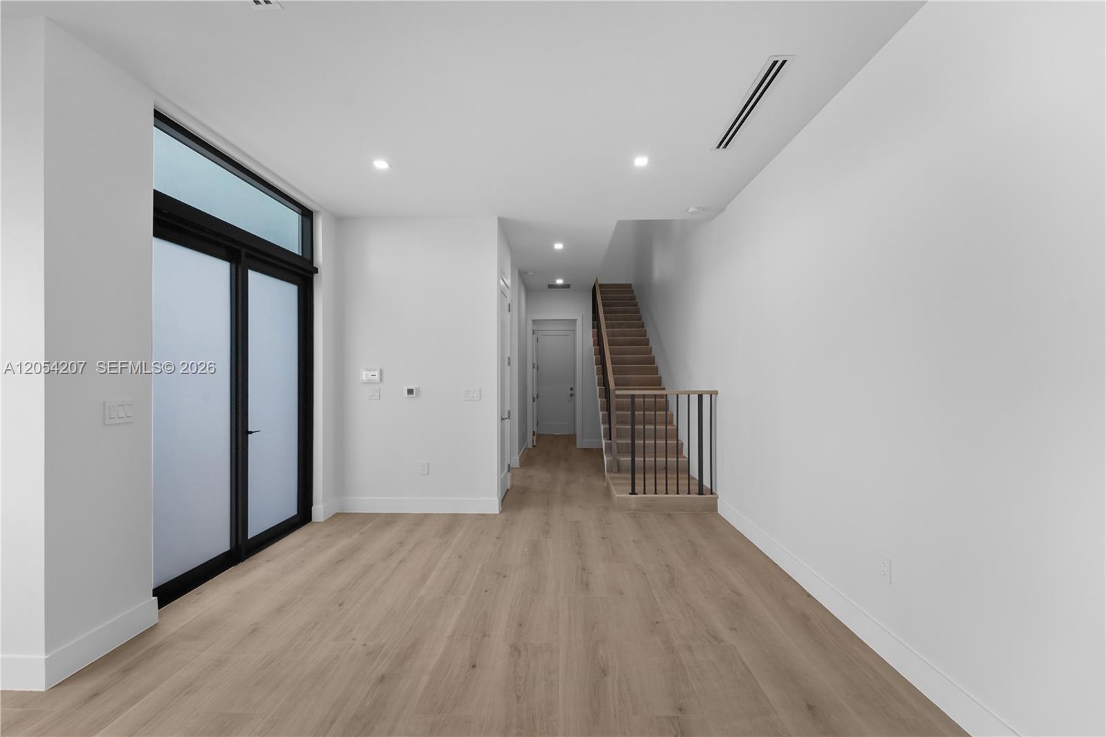2735 SW 23rd Terrace