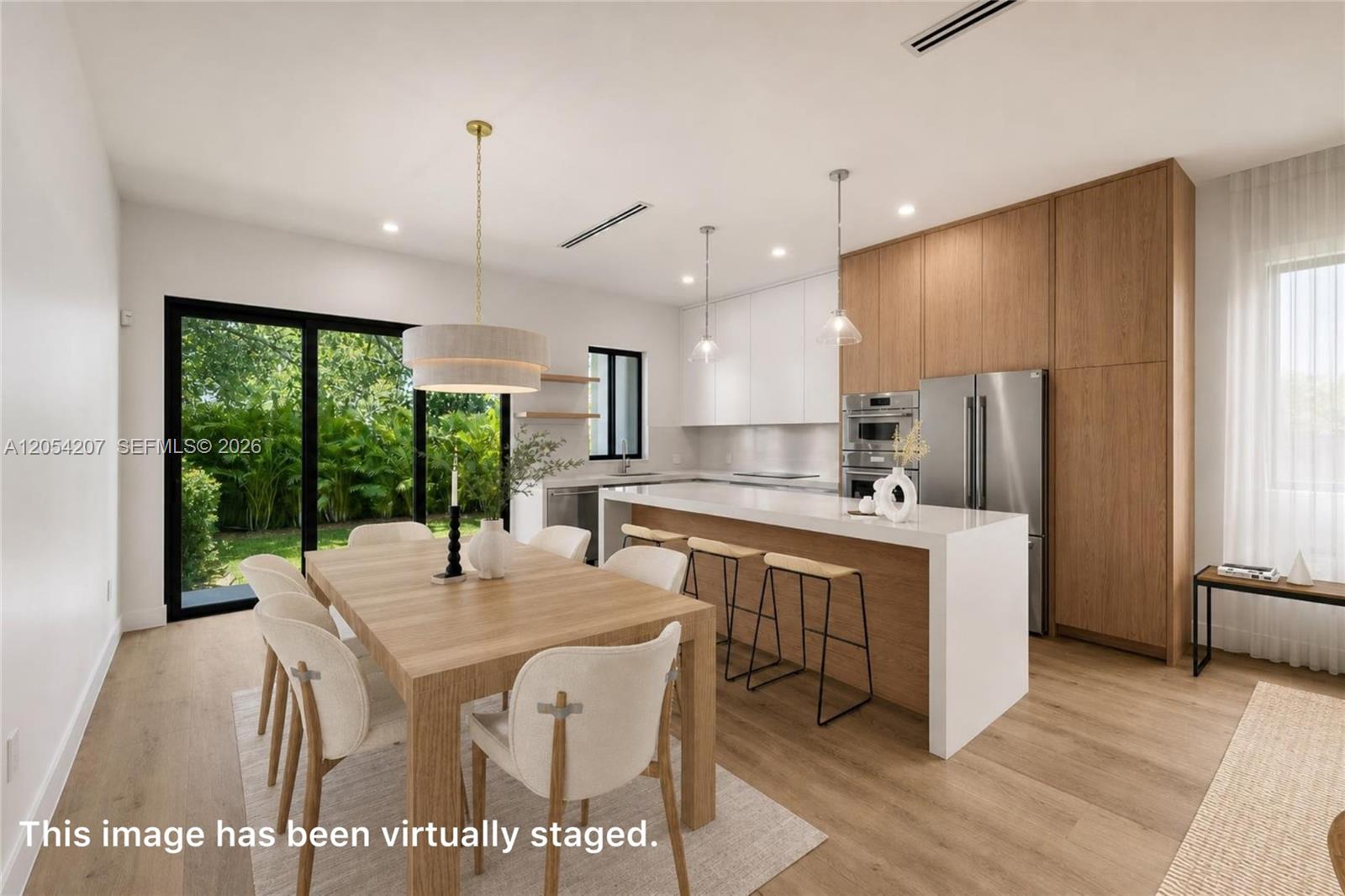 2735 SW 23rd Terrace