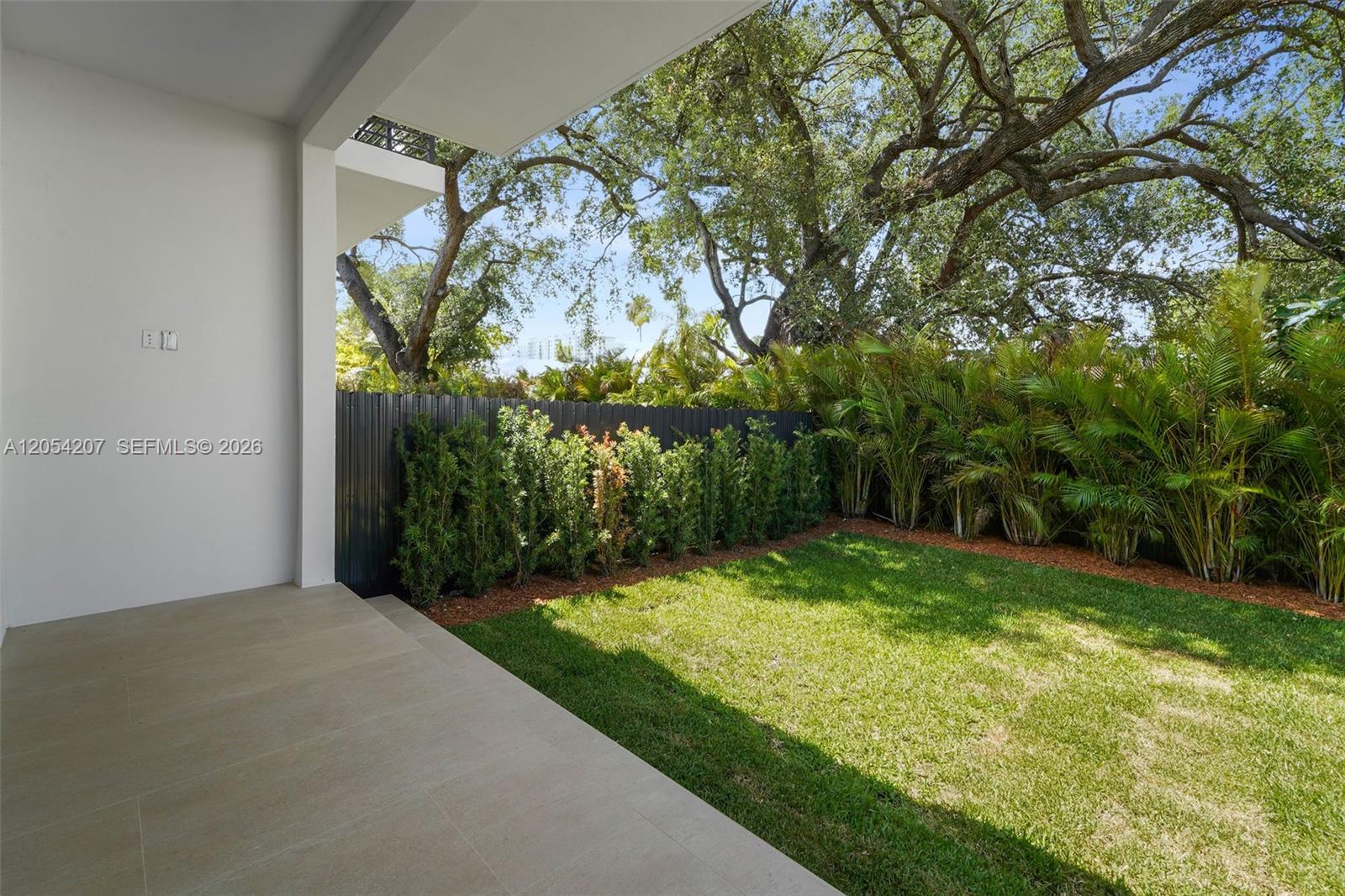 2735 SW 23rd Terrace