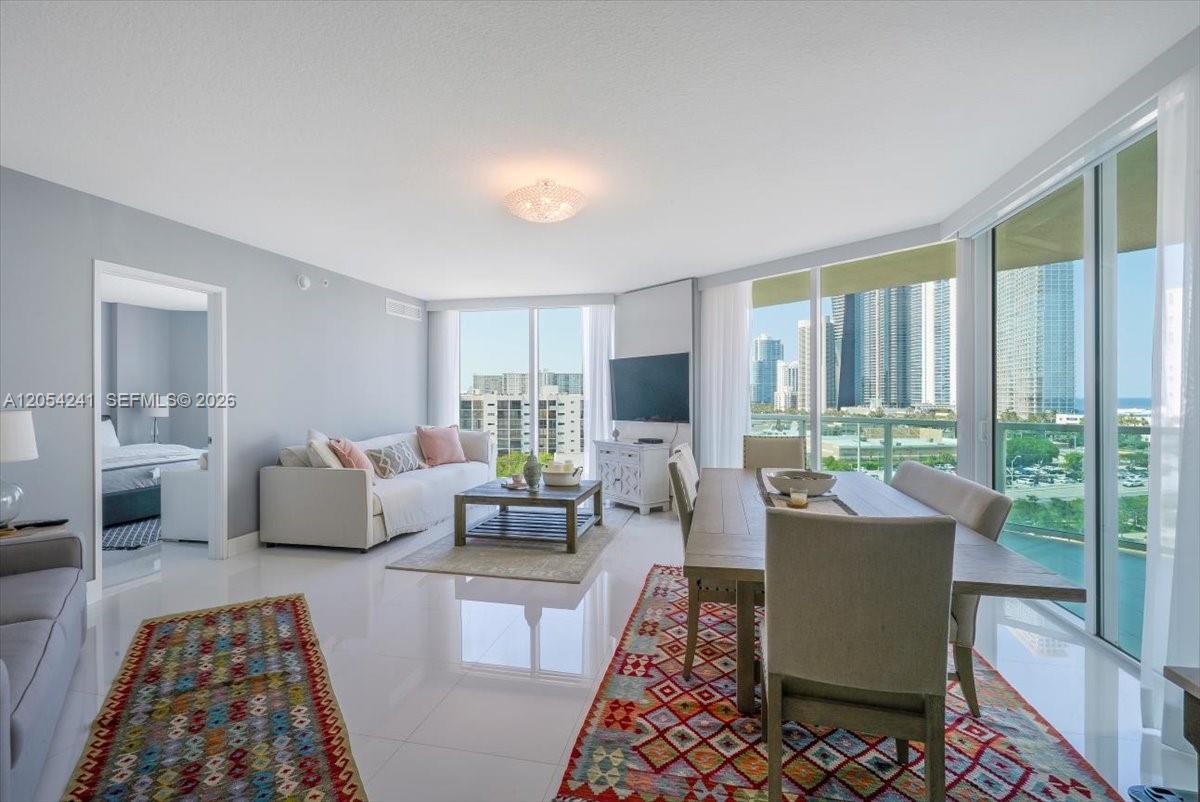 250 Sunny Isles Boulevard