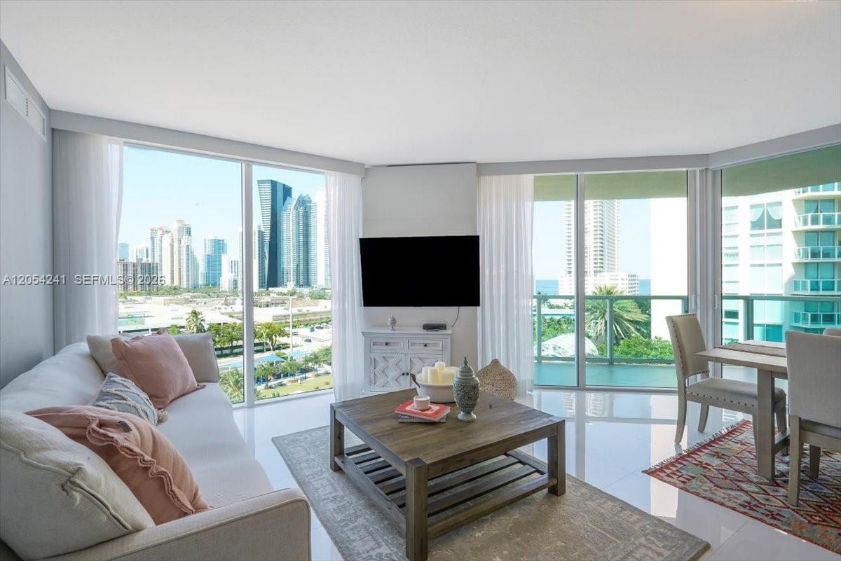 250 Sunny Isles Boulevard