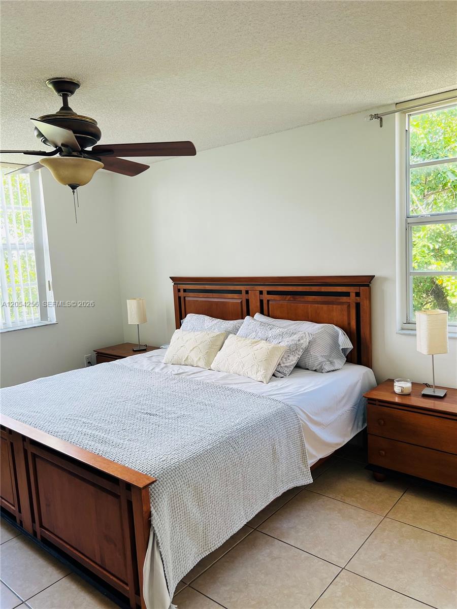 19801 E Country Club Drive