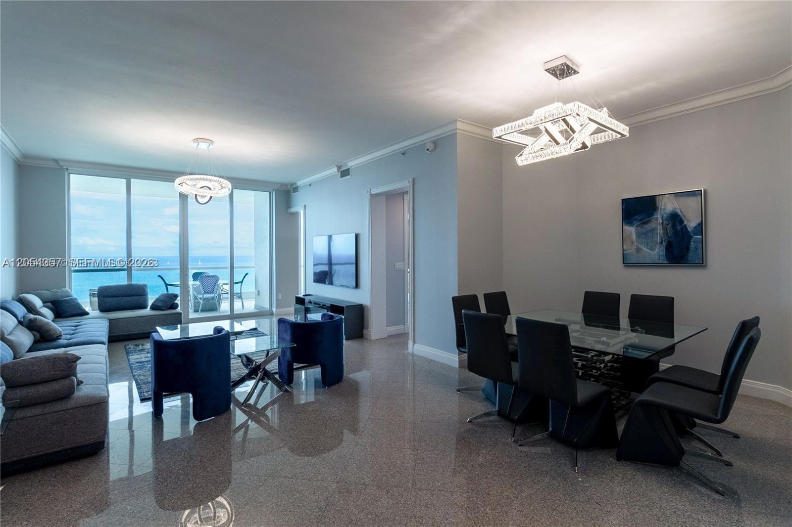 16051 Collins Avenue