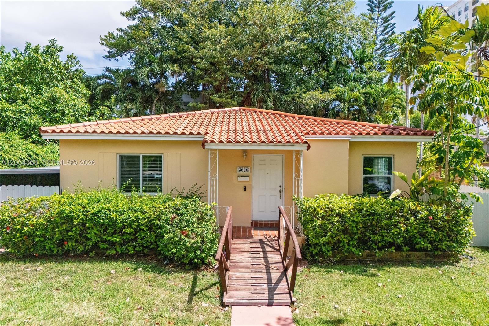 3640 SW 16th Street