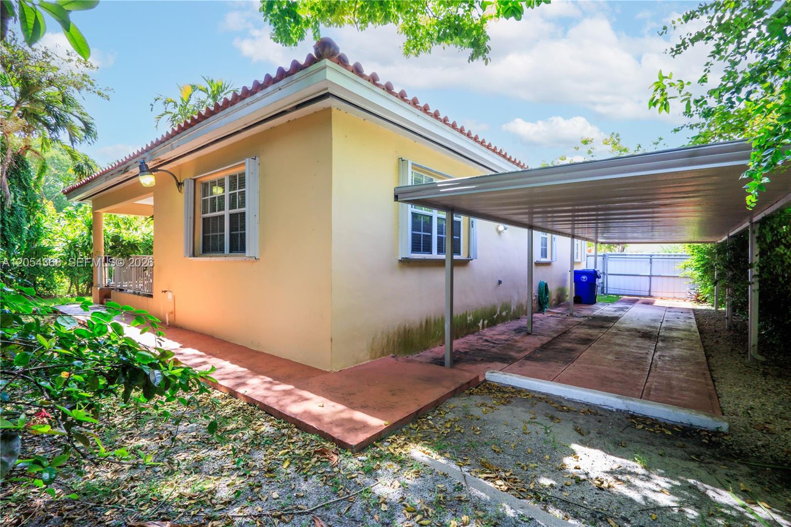 3640 SW 16th Street