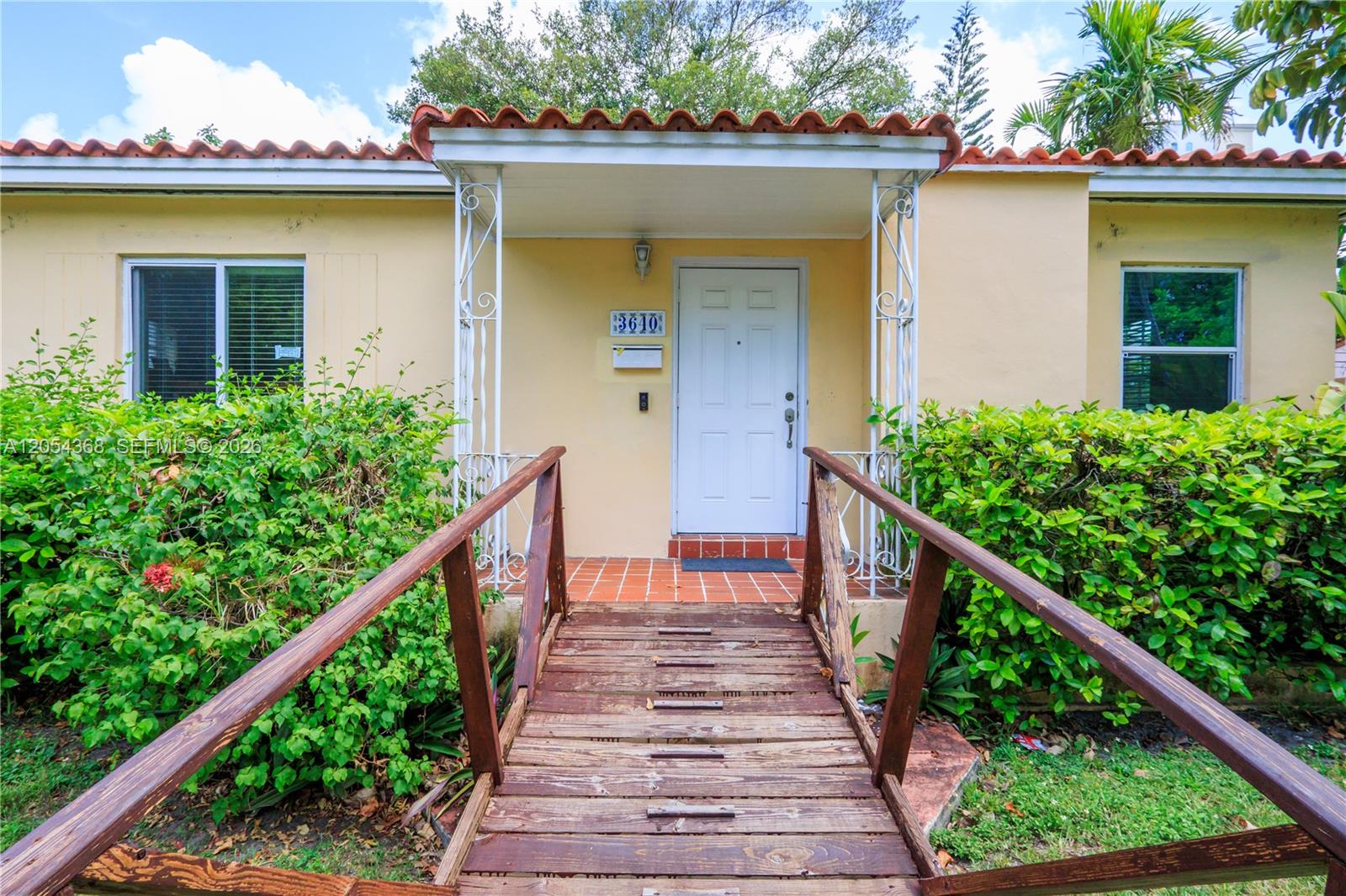 3640 SW 16th Street