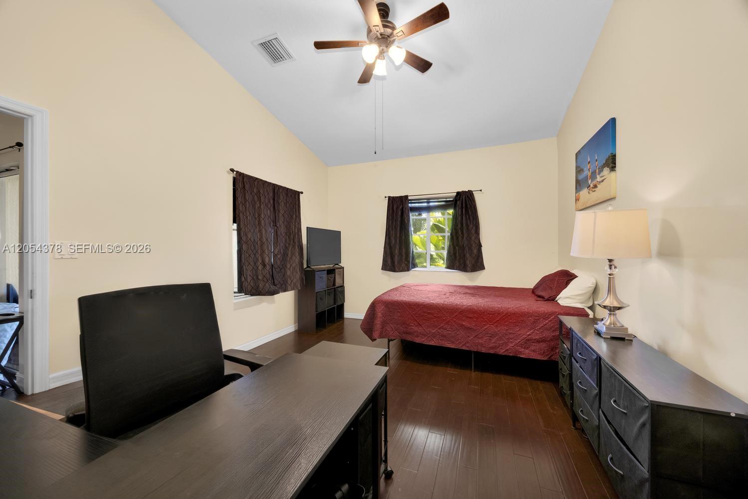 3326 NE 11th Drive