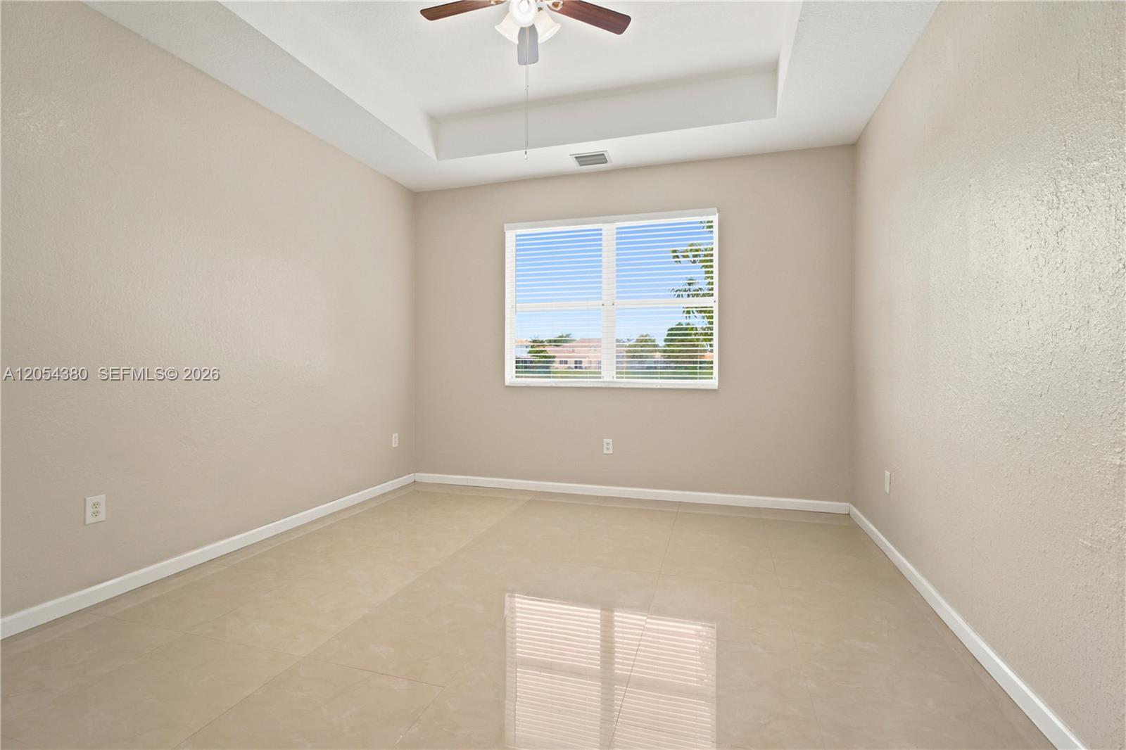 3710 NE 22nd Place