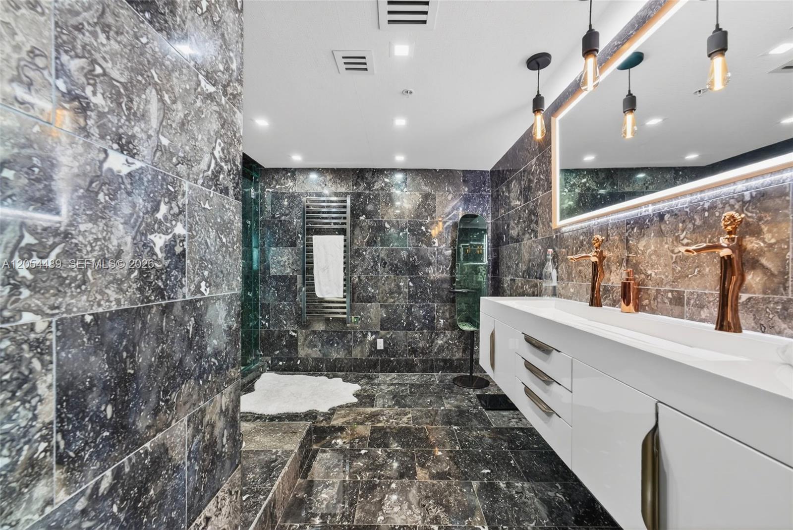 90 SW 3rd Street