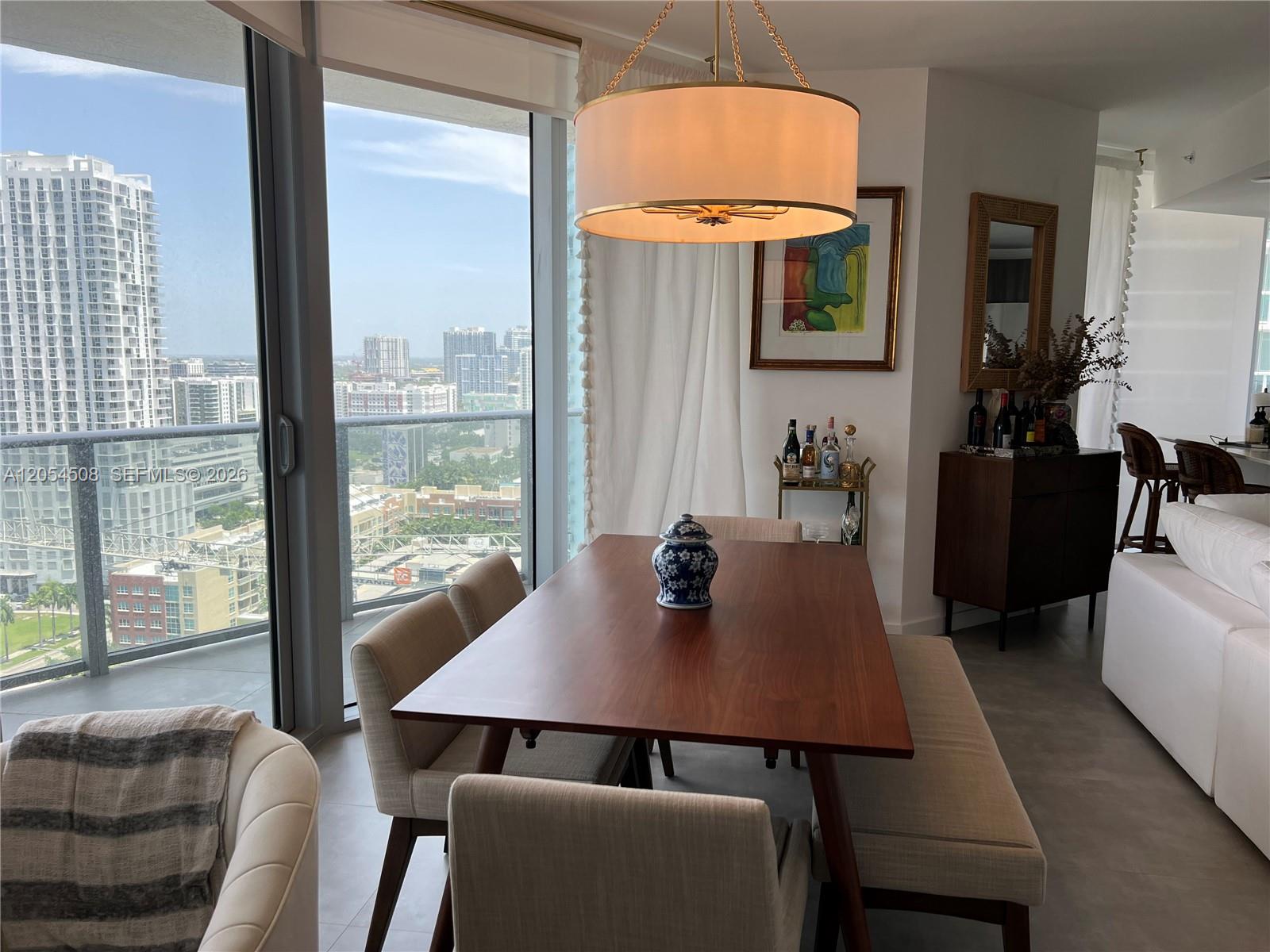 488 NE 18th Street