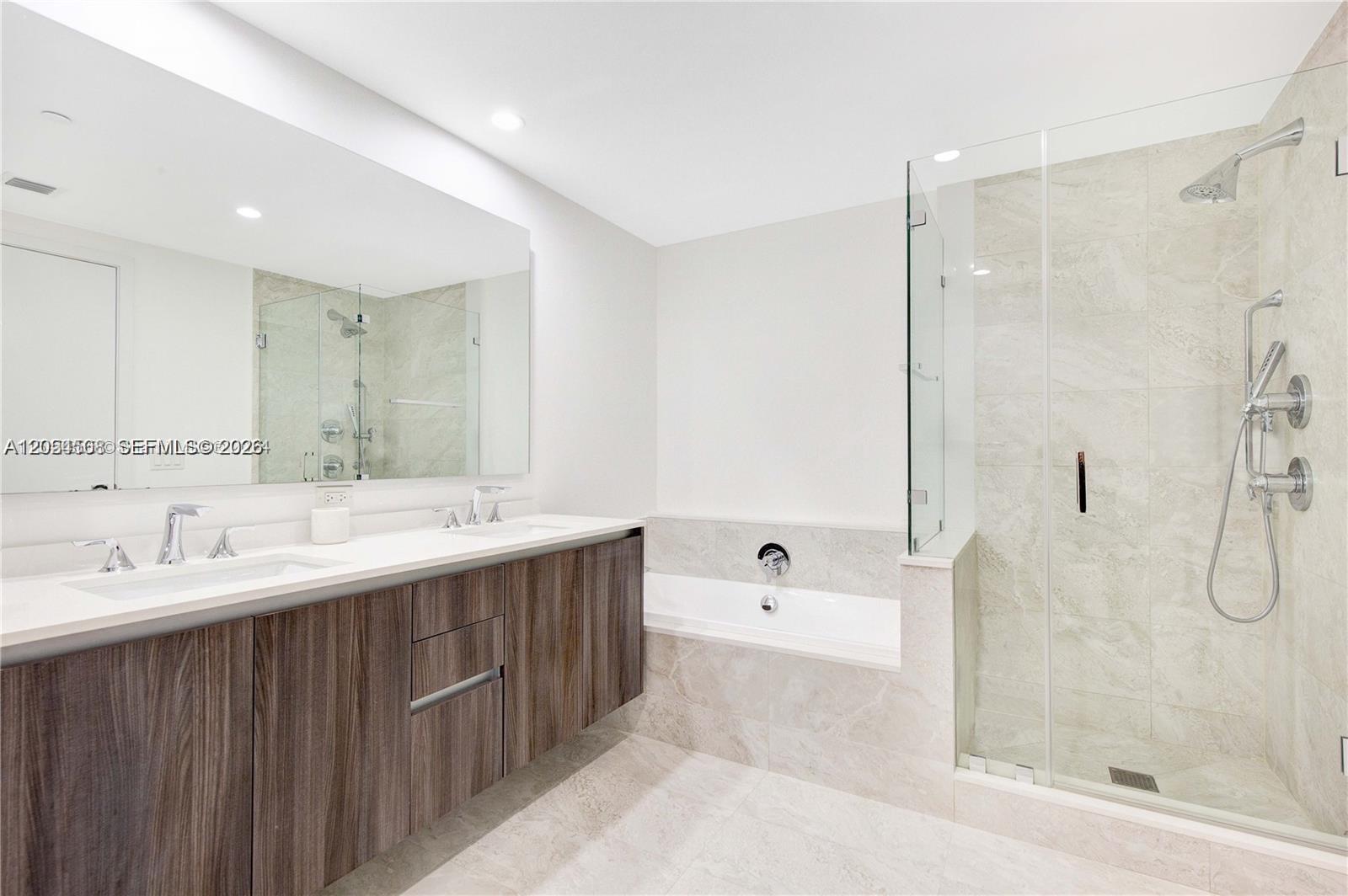 488 NE 18th Street
