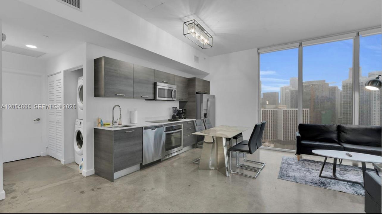 151 SE 1st Street