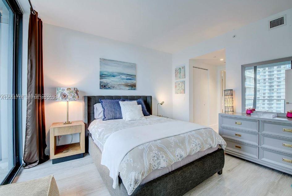 121 NE 34th Street